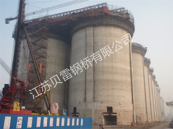 貝雷片在橋梁建設(shè)領(lǐng)域大放異彩，推動(dòng)行業(yè)快速發(fā)展